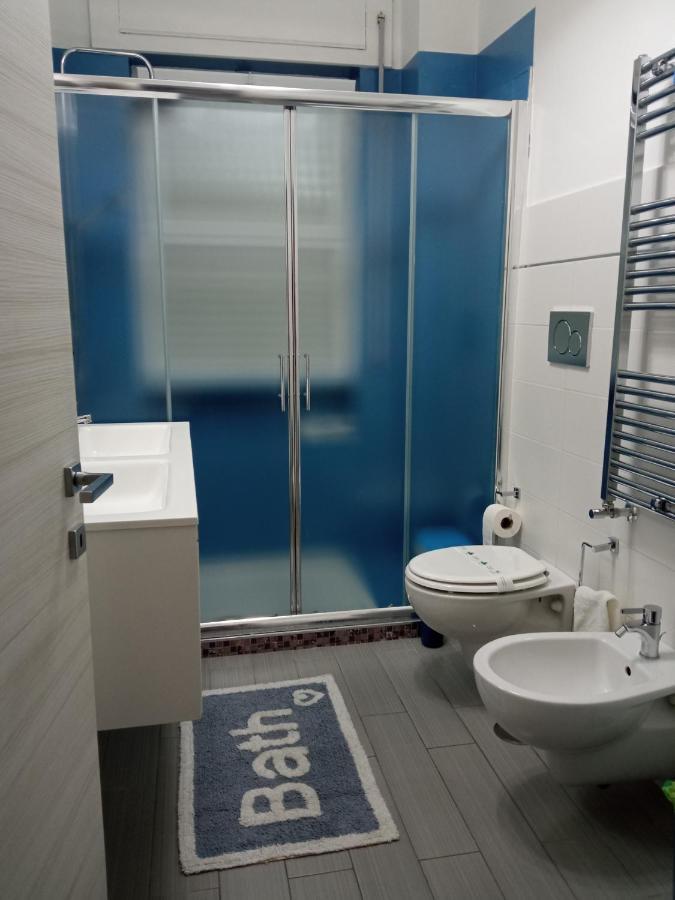 Family Apartment Бриндизи Екстериор снимка